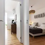 Lapa Elegant By Homing Apartman