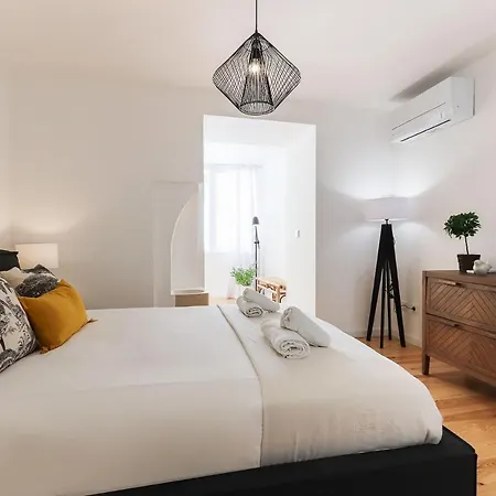 Lapa Elegant By Homing Апартаменты *